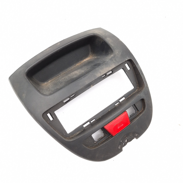 Consola Centrala Toyota AYGO 2005 - Prezent Benzina 160900008001