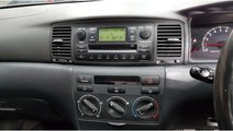 Consola centrala Toyota Corolla 2005 hatchback 1.3...