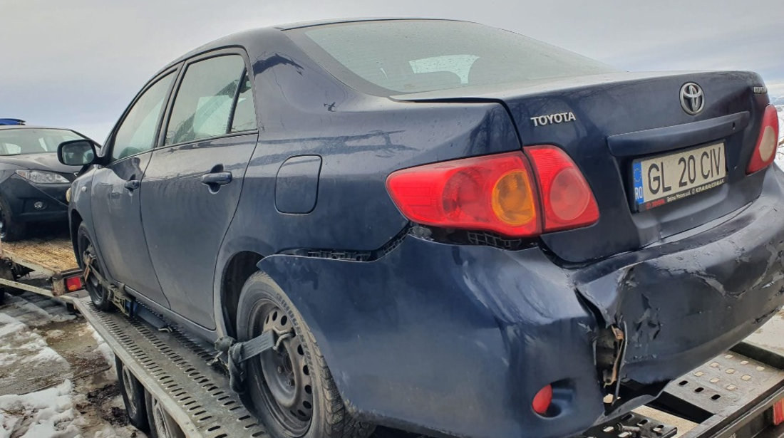 Consola centrala Toyota Corolla 2009 berlina 4ZZFE 1.4 vvt-i