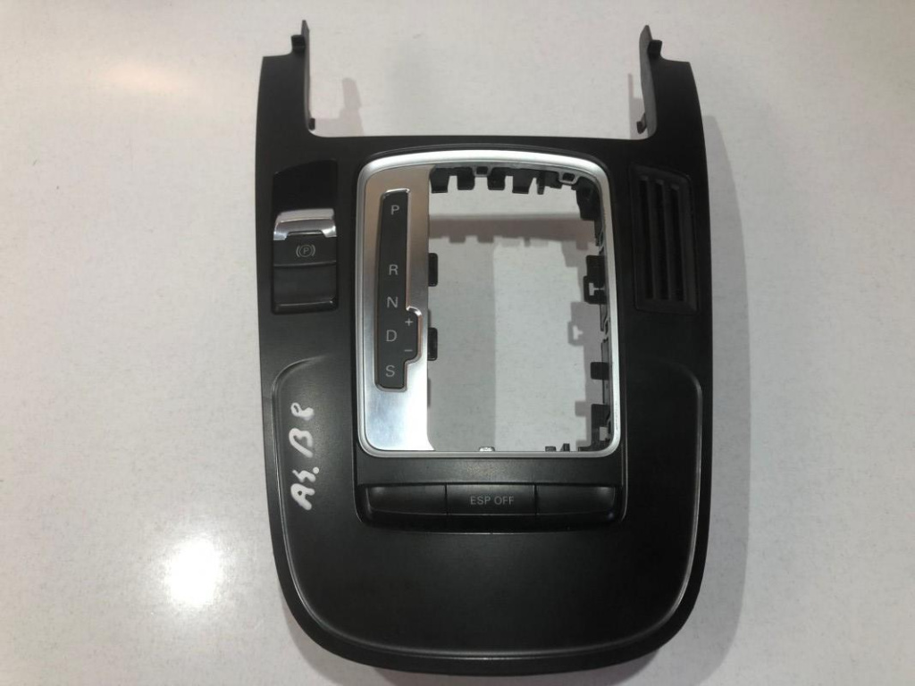 Consola centrala (v.st) 8k0959673 Audi A4 B8/8K [2007 - 2011]