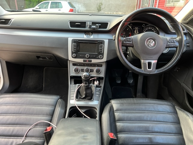 Consola centrala Volkswagen Passat CC SEDAN 2.0 TDI an fab. 2014