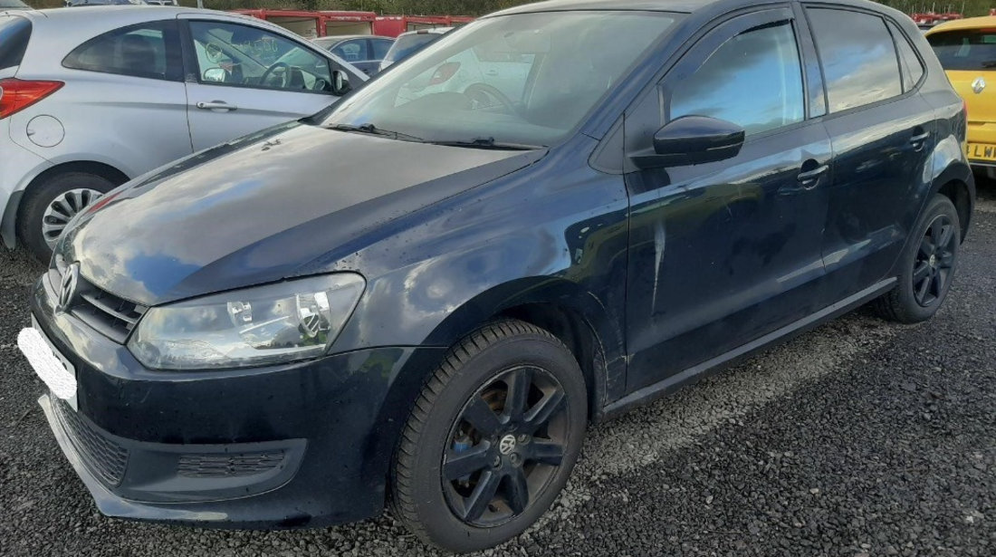 Consola centrala Volkswagen Polo 6R 2010 Hatchback 1.6 TDI