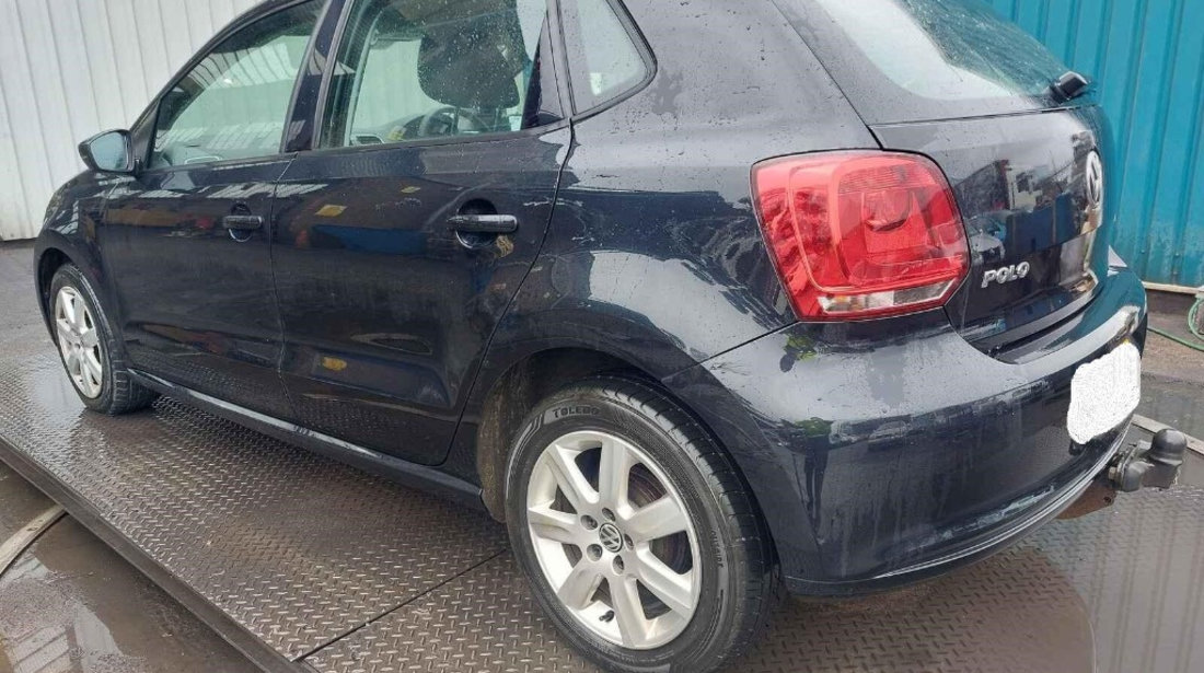 Consola centrala Volkswagen Polo 6R 2010 HATCHBACK 1.6 TDI