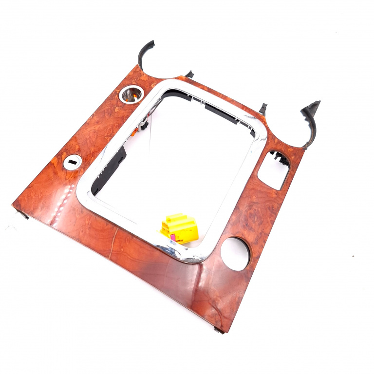 Consola Centrala VW TOUAREG (7L) 2002 - 2010 Motorina