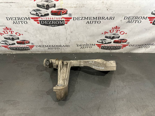 Consola dreapta 1K0199296J VW Jetta Mk5 (1K) 2.0 FSI 150 cai BLX