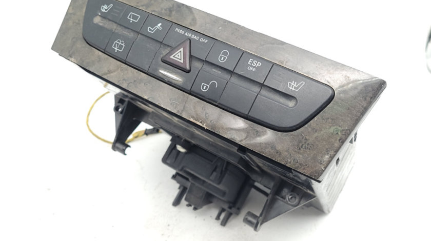 Consola Multimedia Mercedes-Benz E-CLASS (W211) 2002 - 2009 A2116800552, A211 680 05 52, 2116800552