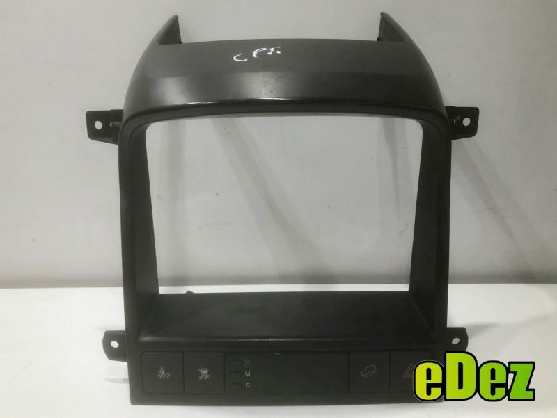 consola / rama cd player cu butoane Chevrolet Captiva (2006-2010) [C100, C140] 96941881