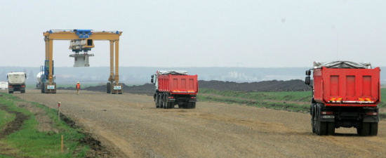 Constructorul autostrazii Moara Vlasiei-Ploiesti, amendat pentru depasirea termenului Constructorul autostrazii Moara Vlasiei-Ploiesti, amendat pentru depasirea termenului