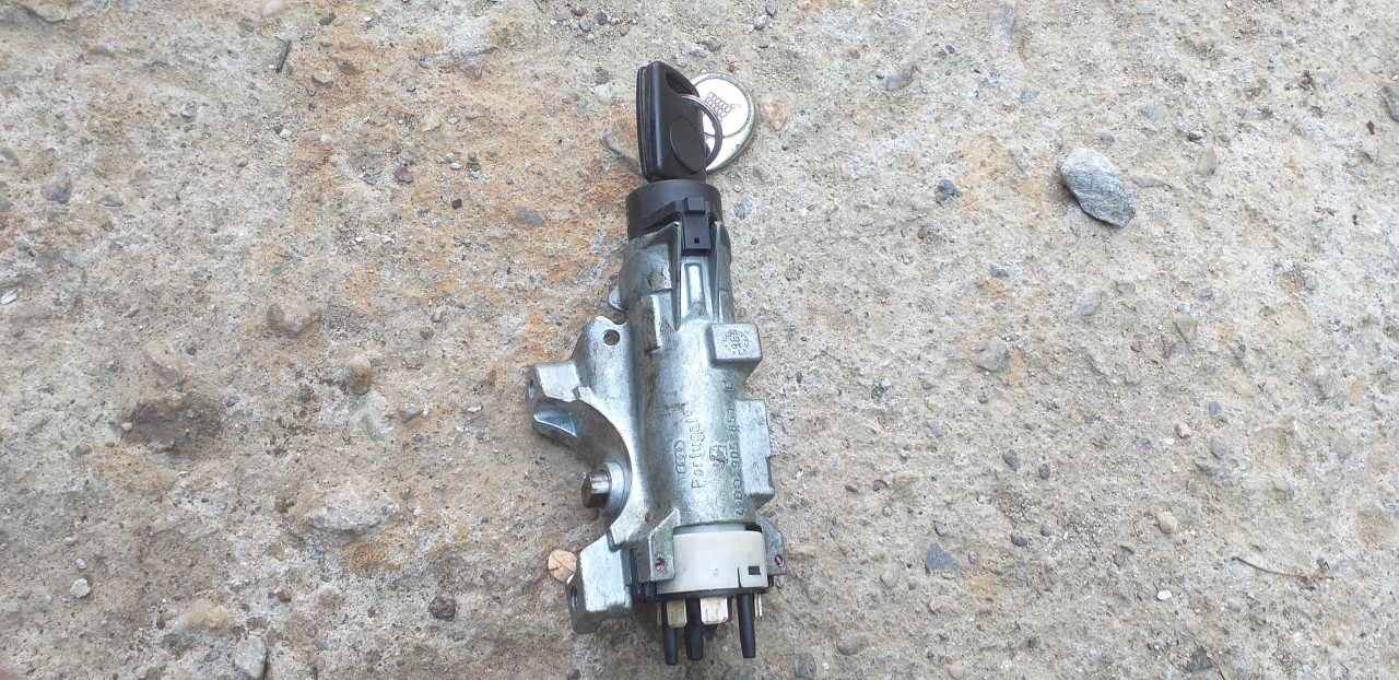 Contact Audi A4 B5