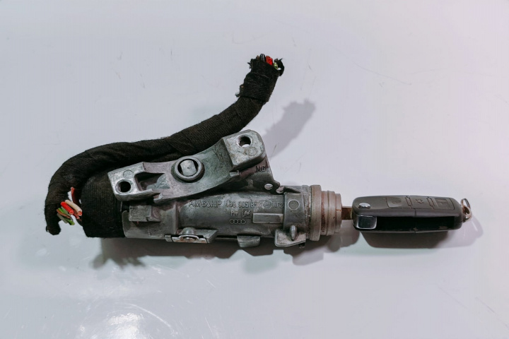 Contact cu Cheie 4B0905851P Audi A4 B7 [2004 - 2008]