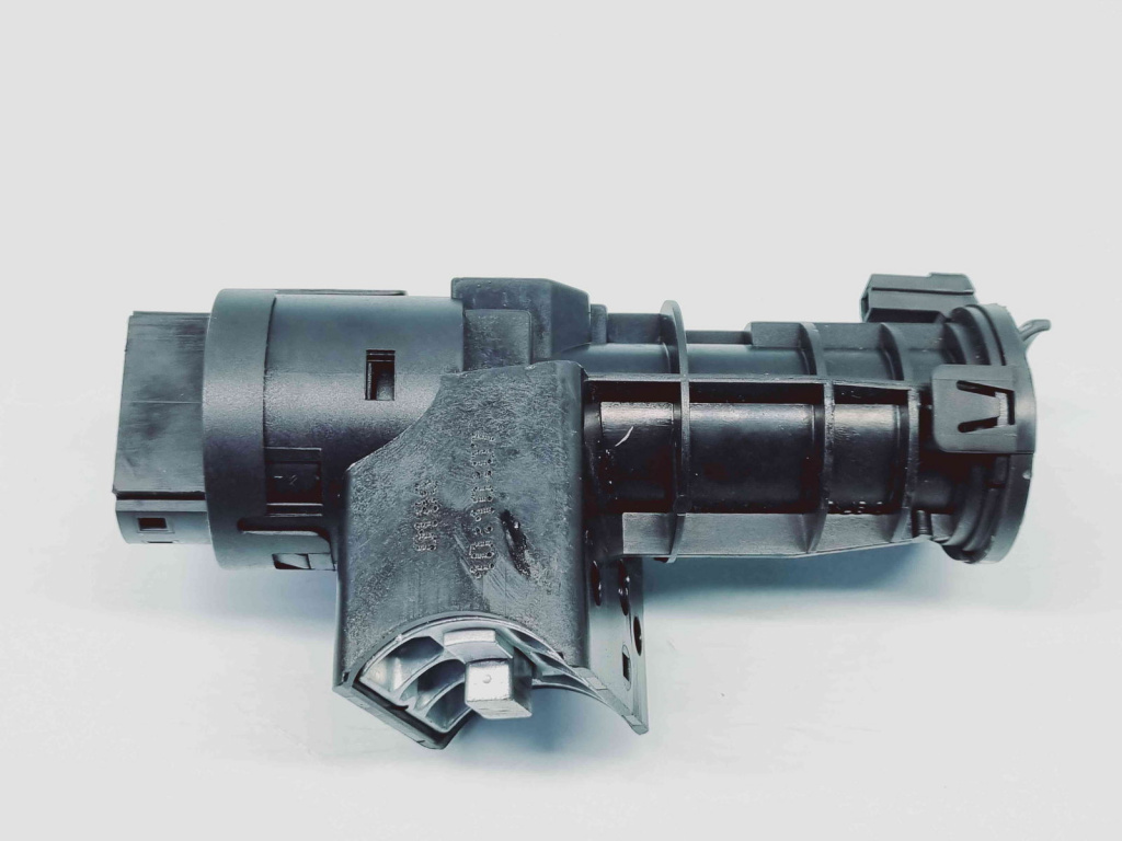 Contact cu cheie Alfa Romeo 147 (937) [Fabr 2001-2010] 46742880 1.6 Benz 57284577KW / 105CP 1.6 Benz 57284577KW / 105CP