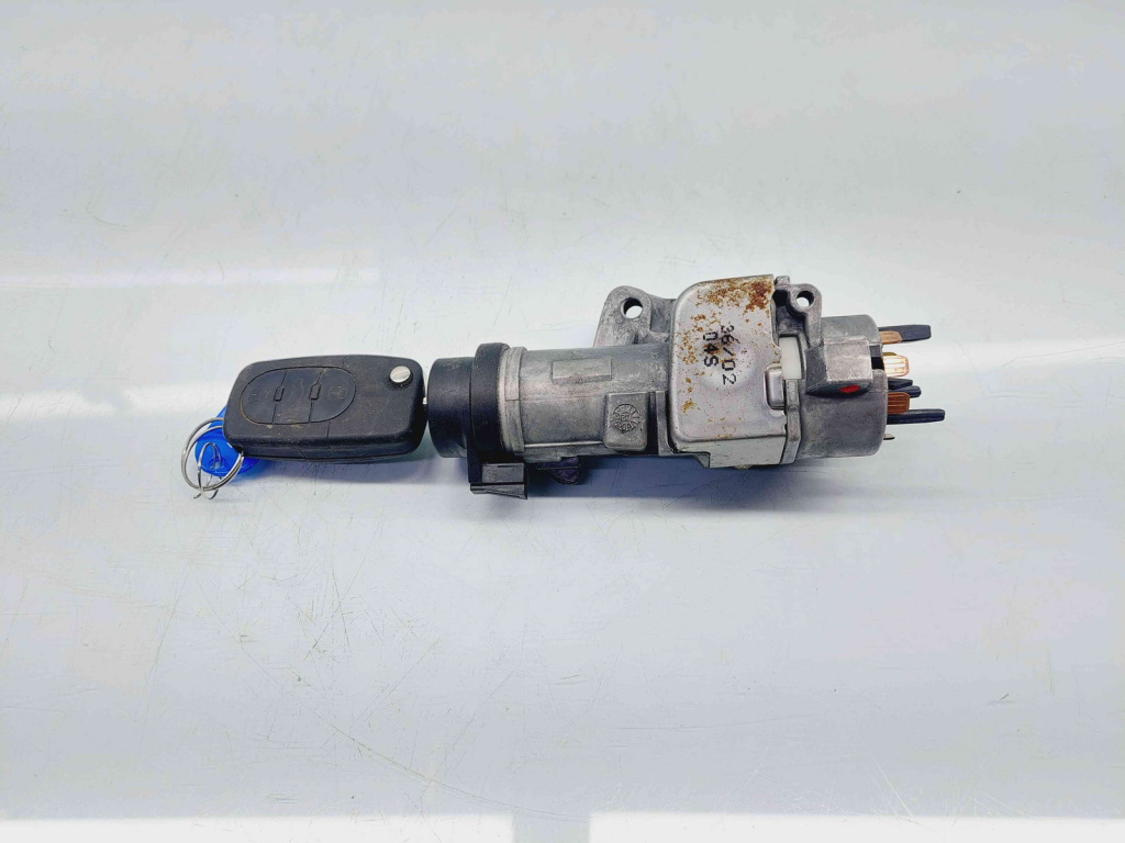 Contact cu cheie Audi A4 (8E5, B6) Avant [Fabr 2001-2004] 4B0905851G 1.6 Benz ALZ75KW / 102CP 1.6 Benz ALZ75KW / 102CP