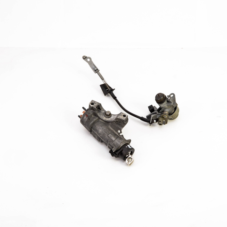 Contact Cu Cheie Audi A4 B6 (8E) 2000-2004 2.5 Tdi Aym Motorina 4B0905851C, 8E0827573
