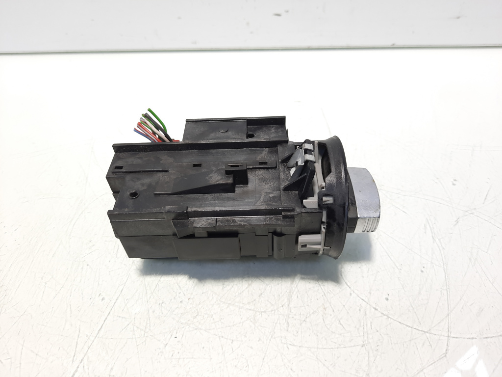 Contact cu cheie, cod 3C0905843Q, Vw Passat Variant (3C5) (id:558760)