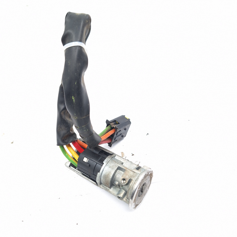 Contact Cu Cheie Dacia LOGAN (LS) 2004 - 2012 DGH113, 323A, 19908