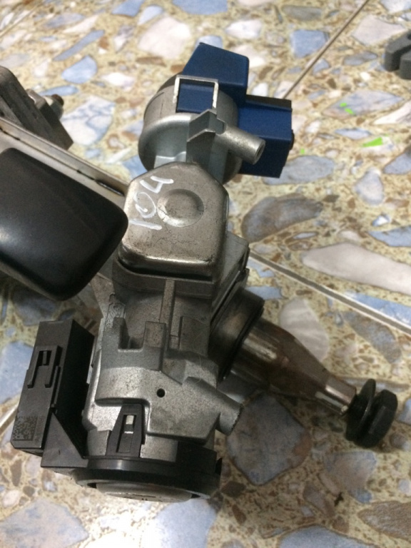 Contact cu cheie Ford Mondeo MK4 [2007 - 2010] Liftback 2.0 TDCi DPF AT (140 hp) MK4 (BA7) TITANIUM