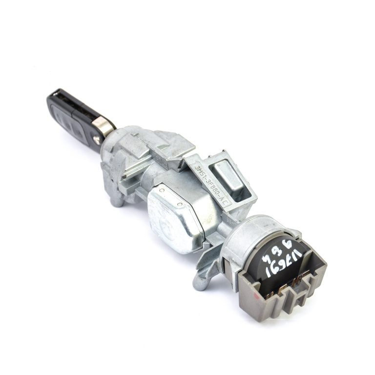 Contact Cu Cheie Ford S-Max (Wa6) 2006-2023 2.0 Tdci Qxwb Motorina 3M51-3F880-Ac