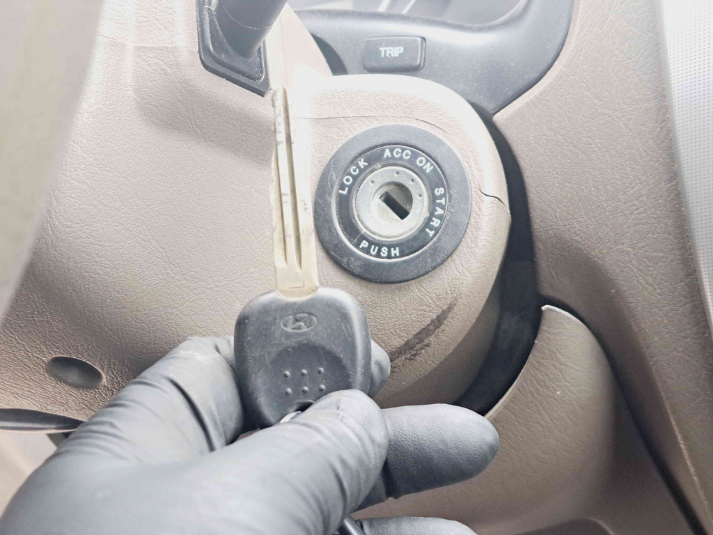 Contact cu cheie Hyundai Tucson (JM) [Fabr 2004-2010] OEM 2.0 D4EA103KW / 140CP 2.0 D4EA103KW / 140CP