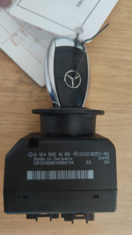 Contact cu cheie Mercedes R-Class W251 3.0 CDI an de fabricatie 2008 cod A1649051600