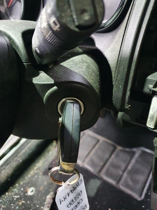 Contact cu cheie Opel Insignia A 2008-2013