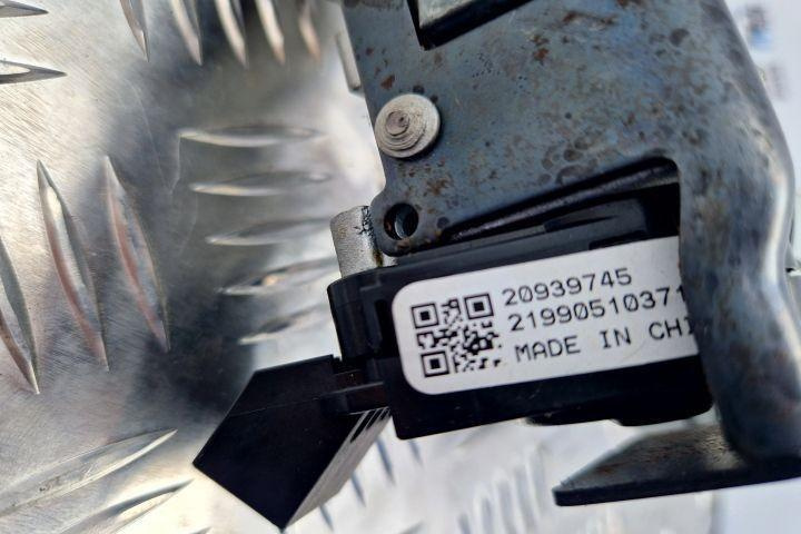 Contact cu cheie Opel Meriva A 2003-2010 22915518 20939745