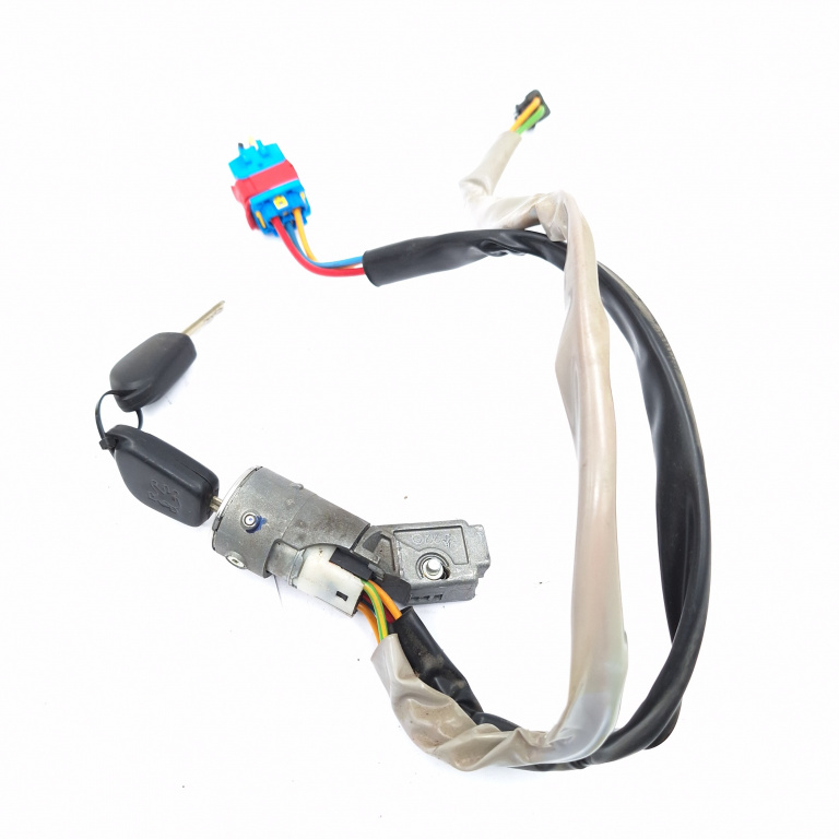 Contact Cu Cheie Peugeot Partner 1 1996-2013 1.6 Hdi 75 Dv6Bted4 Motorina
