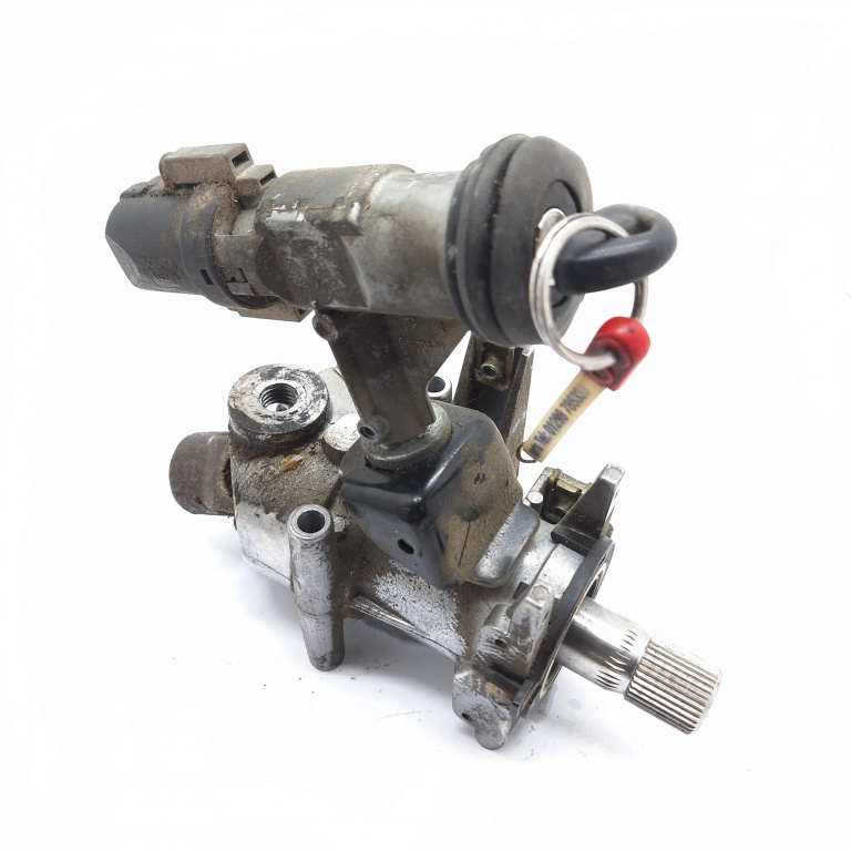Contact Cu Cheie Scania R144 1995 - 2007 1381796, 1425019, 04822616, 13817966330