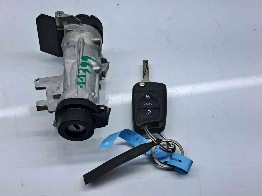 Contact cu cheie Skoda Fabia 3 Combi (NJ5) [Fabr 2014-2022] 6C0905865 1.0 Benz DKLD70KW / 95CP 1.0 Benz DKLD70KW / 95CP