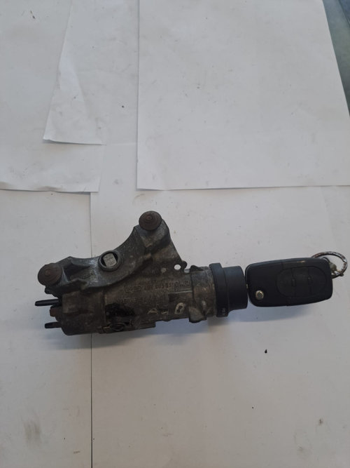 Contact cu cheie Skoda SUPERB - COD 4B0905851G