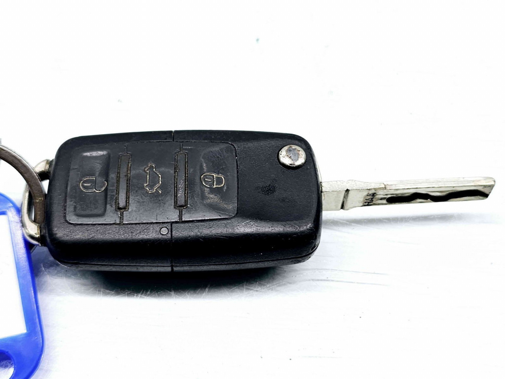 Contact cu cheie Volkswagen Golf 5 (1K1) [Fabr 2004-2008] 1K0905851B 1.6 Benz BLF85KW / 115CP