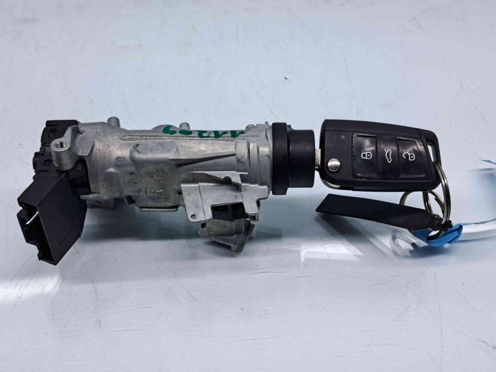 Contact cu cheie Volkswagen Polo (6R) [Fabr 2009-2016] 6C0905865 1.0 Benz DKLD70KW / 95CP