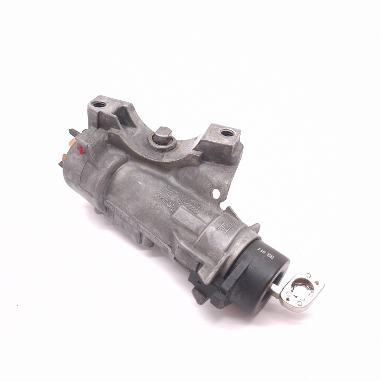 Contact Fara Cheie VW GOLF 4 1997 - 2004 Benzina 4B0905851C, 4BO905851C