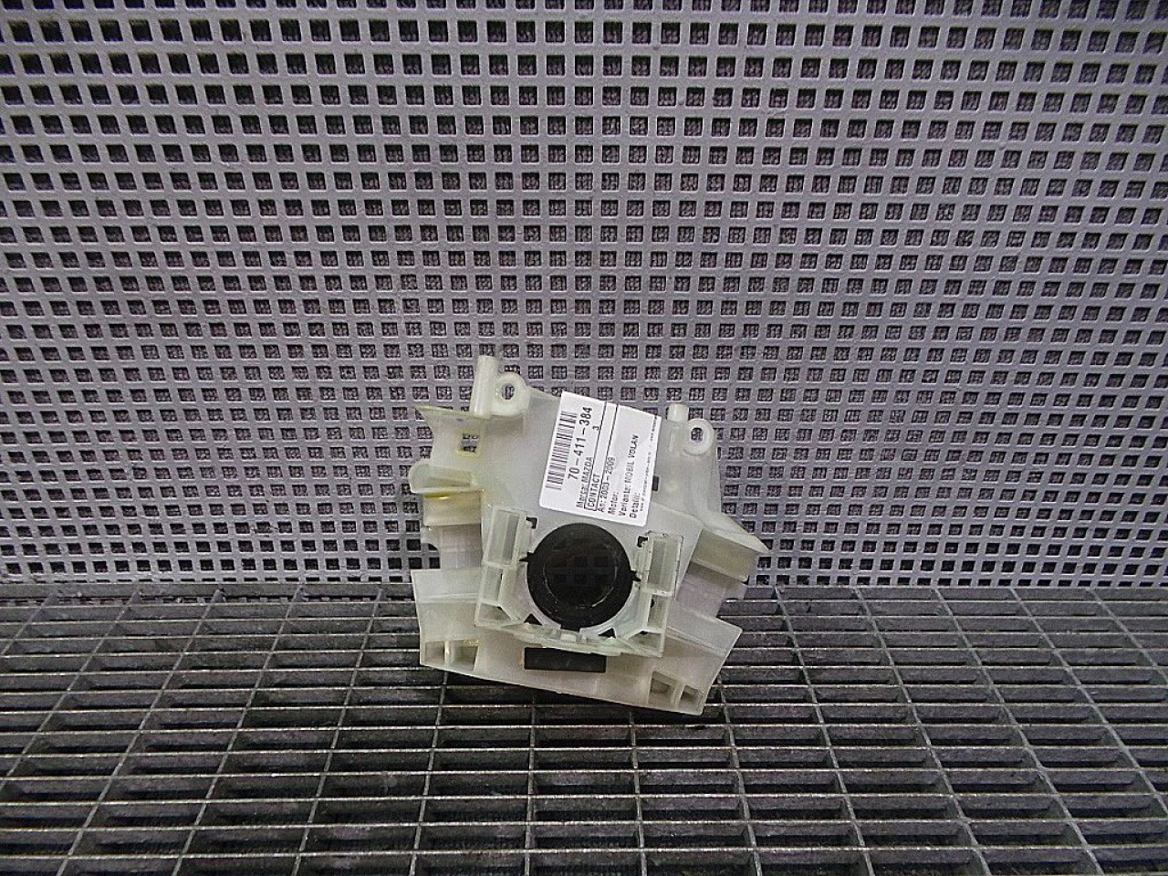 CONTACT MOBIL VOLAN MAZDA 3 - - (2003 2009)