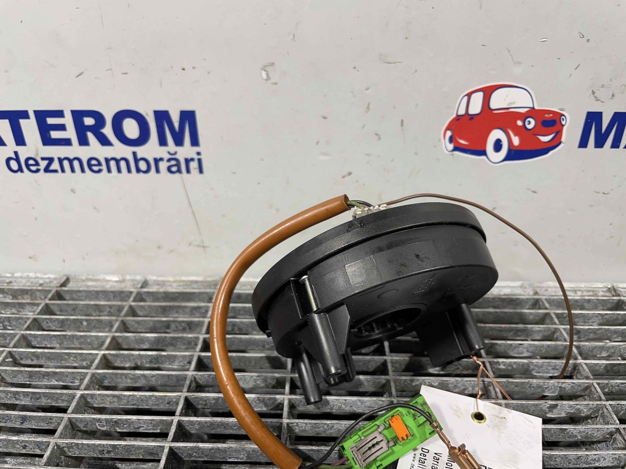 CONTACT MOBIL VOLAN MERCEDES VITO - - (2010 2014)
