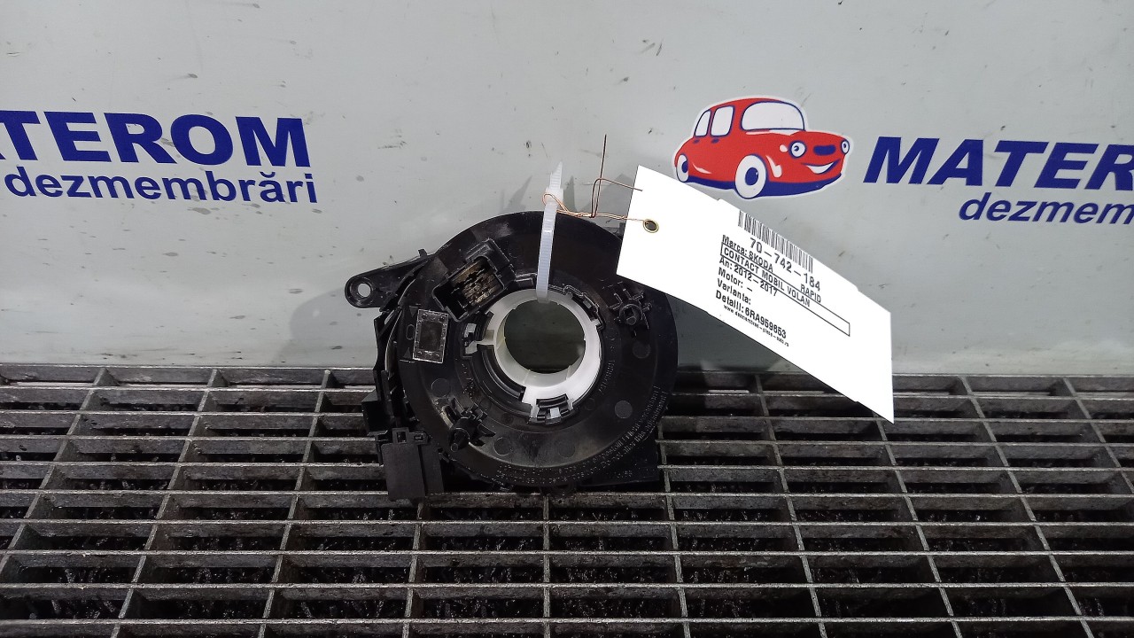 CONTACT MOBIL VOLAN SKODA RAPID RAPID - - (2012 2017)