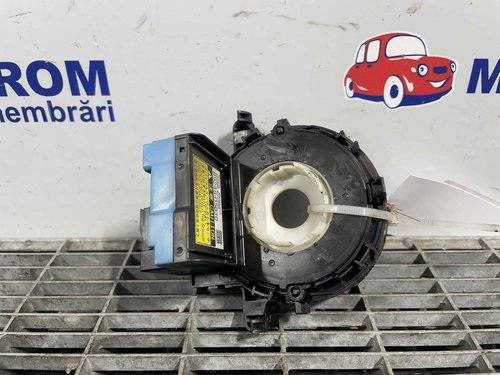 CONTACT MOBIL VOLAN TOYOTA AVENSIS - - (2012 2015)