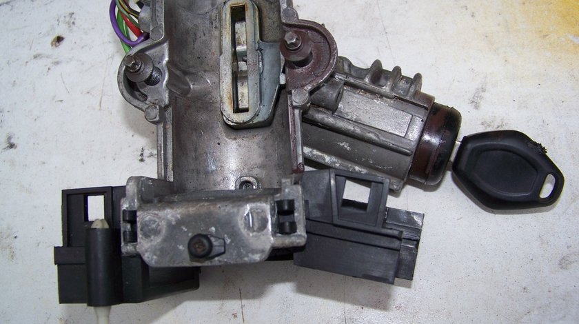 Contact model cu cip + cheie bmw e36 seria 3