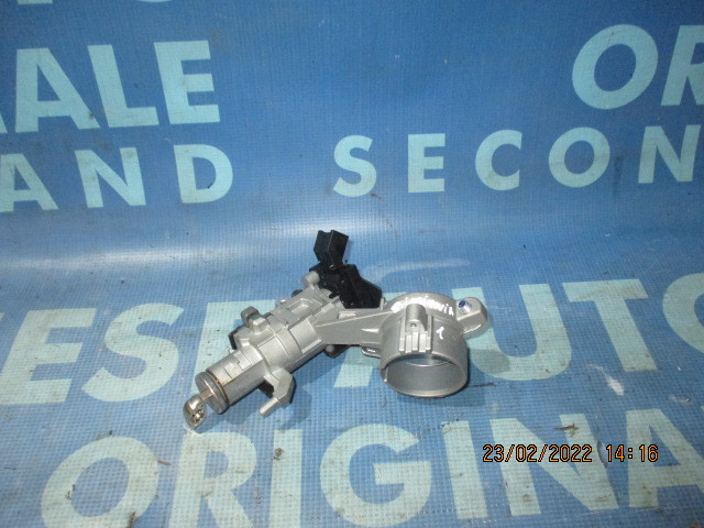 Contact Opel Insignia 2011; 13326419