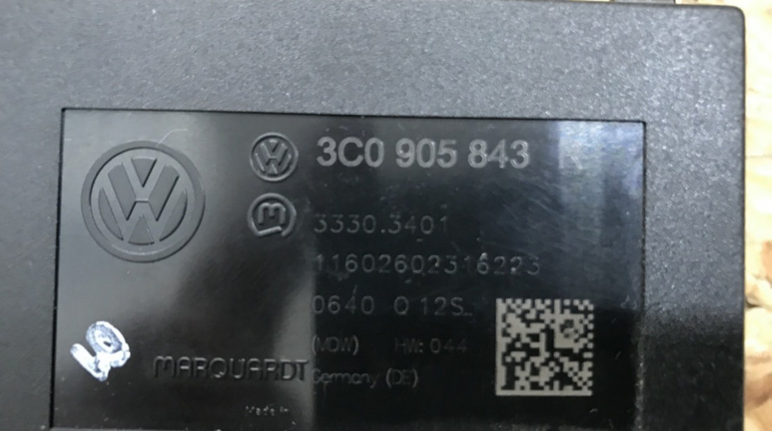 Contact pornire Volkswagen Passat B6 1.4 TSI DSG R-LINE combi 2010 (3C0905843R)