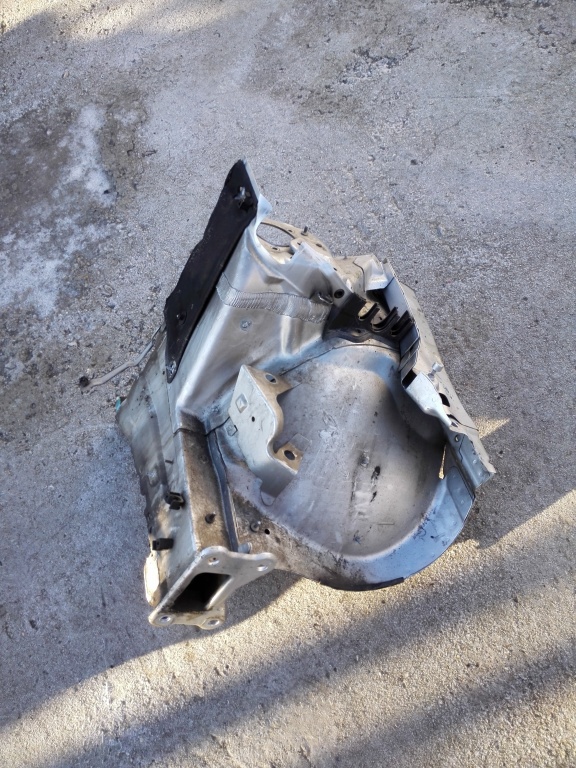Contra aripa dreapta fata Mercedes E-class w211