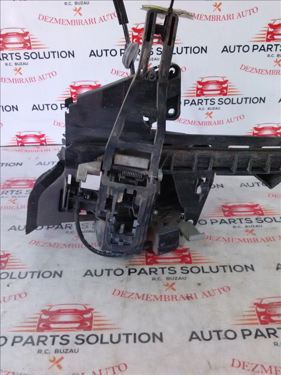 Contramaner dreapta spate Ford Focus 2 sedan