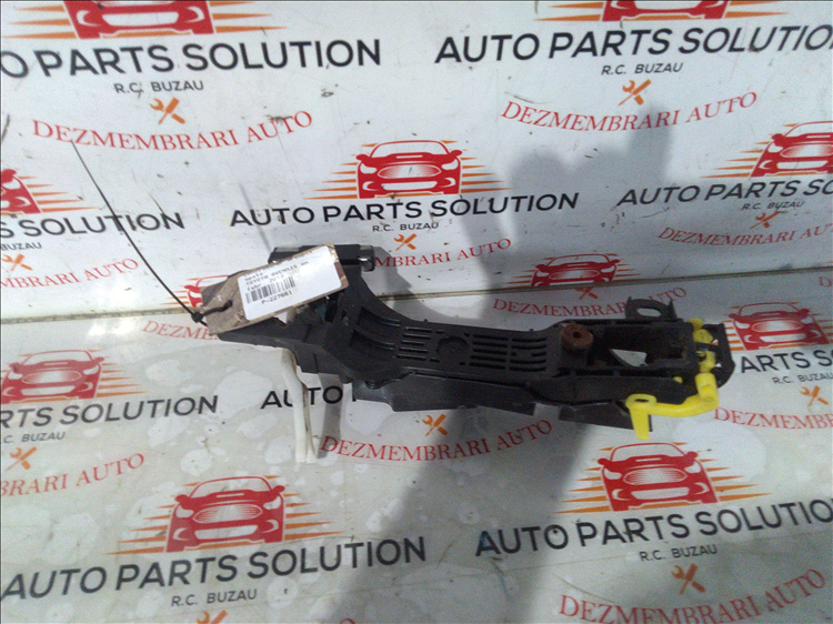 Contramaner dreapta spate TOYOTA AVENSIS an fabr. 2010