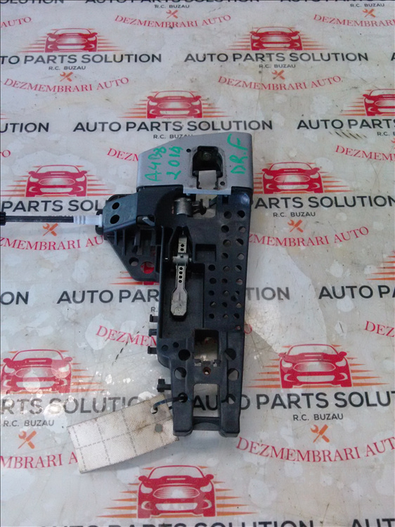 Contramaner usa dreapta fata AUDI A4 B8 an fabr. 2014
