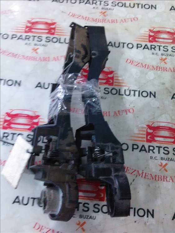 Contramaner usa dreapta fata RENAULT MASTER an fabr. 2013