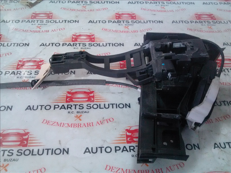 Contramaner usa stanga spate FORD FOCUS 3