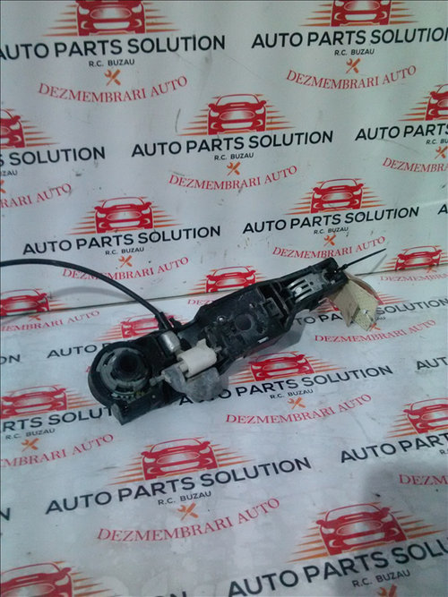 Contramaner usa stanga spate RENAULT CLIO 3 an fabr. 2009