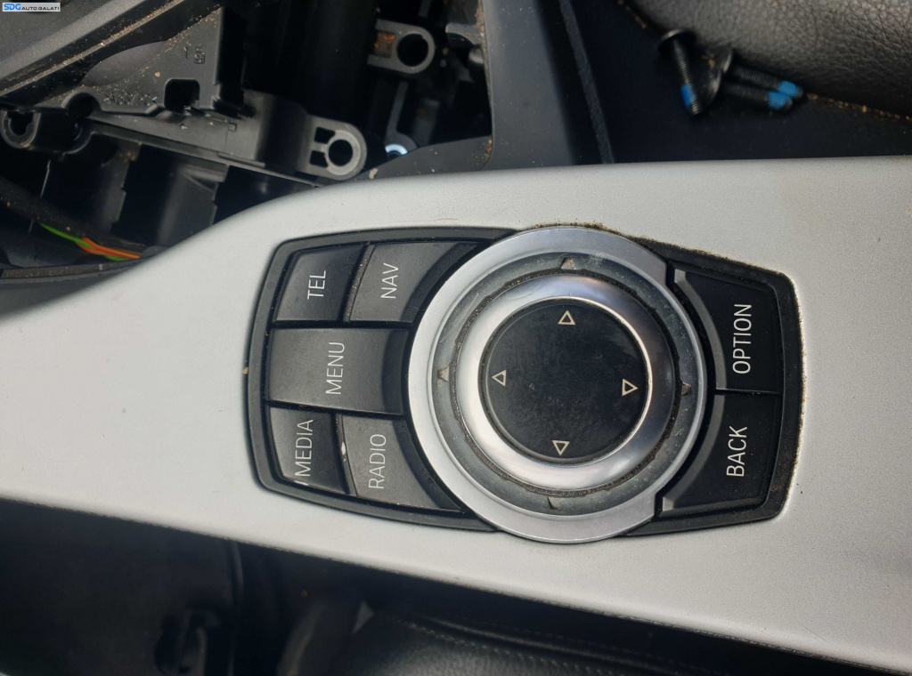 Controler Joystick Buton Comanda Control Navigatie Unitate Radio CD Player BMW Seria 3 F30 NFL Non Facelift 2011 - 2014 [K0372]