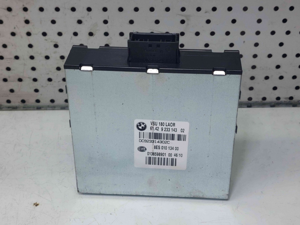 Convertizor de tensiune Bmw 5 (F10) [Fabr 2011-2016] 9233143