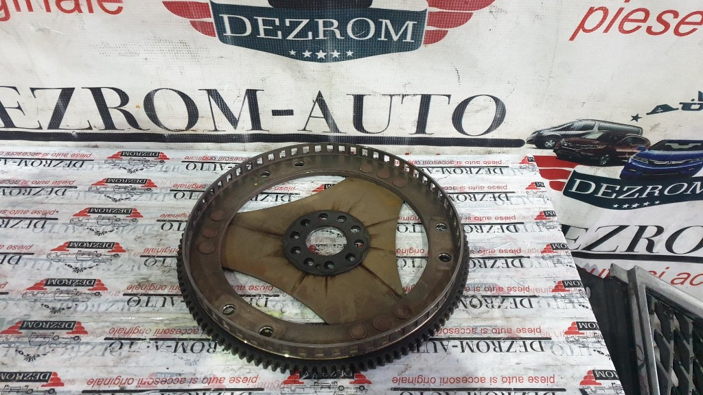 Coroana volanta Audi Q7 3.0 TDI 232 cai motor BUG cod piesa : 059105323T