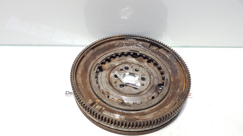 Coroana volanta, Vw Golf 6 (5K1) 1.6 tdi (id:361062)
